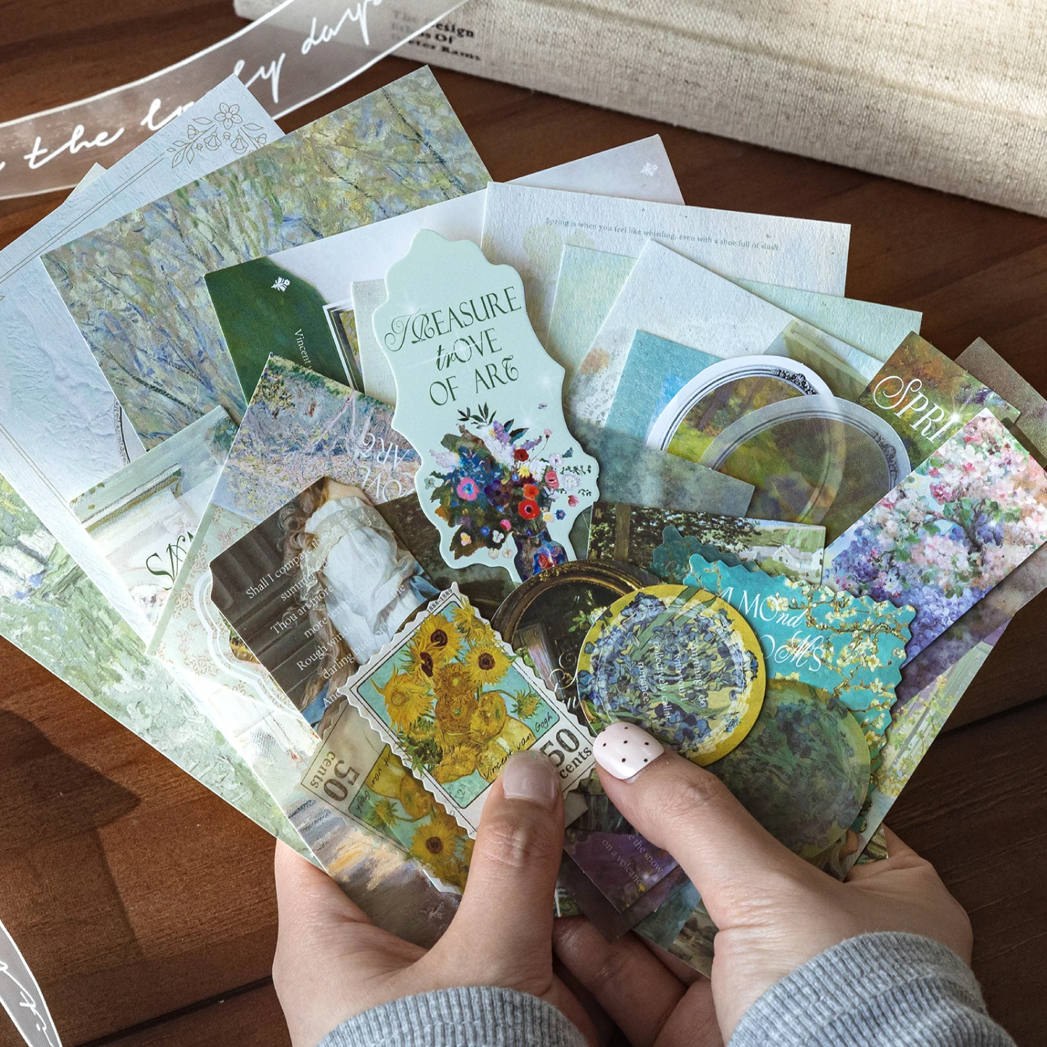 JIANQI 35pcs/pack DIY Scrapbooking Pack Collage Junk Journal Decor Stickers Materials Paper Combo Kit Aesthetics Stationery