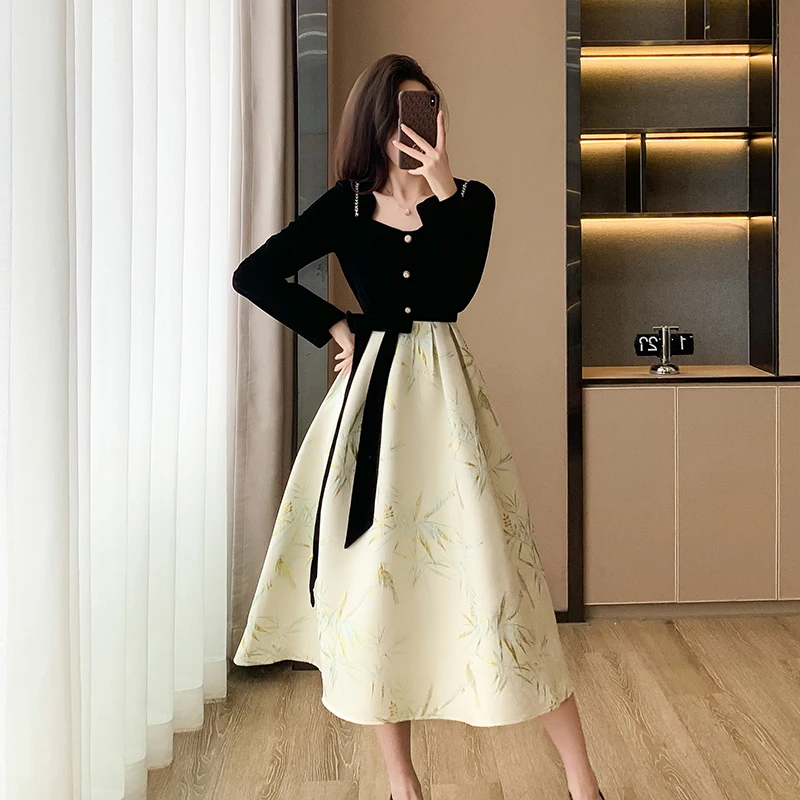 

French Women Square Collar Ball Gown Midi Dress New Autumn Winter Velvet Spliced Jacquard Lace Up Bow High Waist Party Vestidos