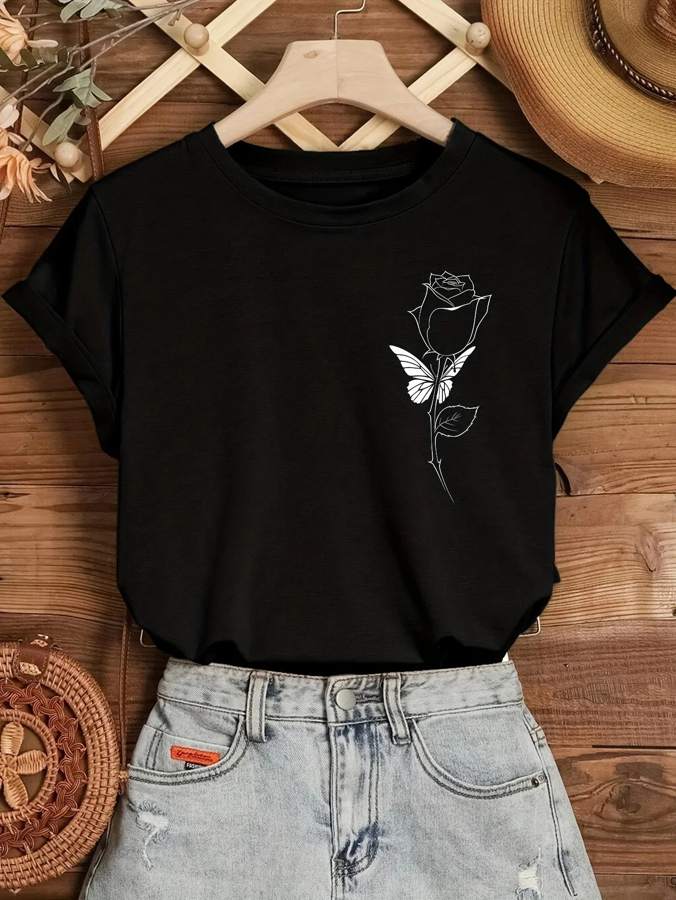 New Arrival Small Version Rose Graphic Print Women's T-Shirt Fashion Casual Cheap Crew Neck Short Sleeve Women Harajuku Clothing