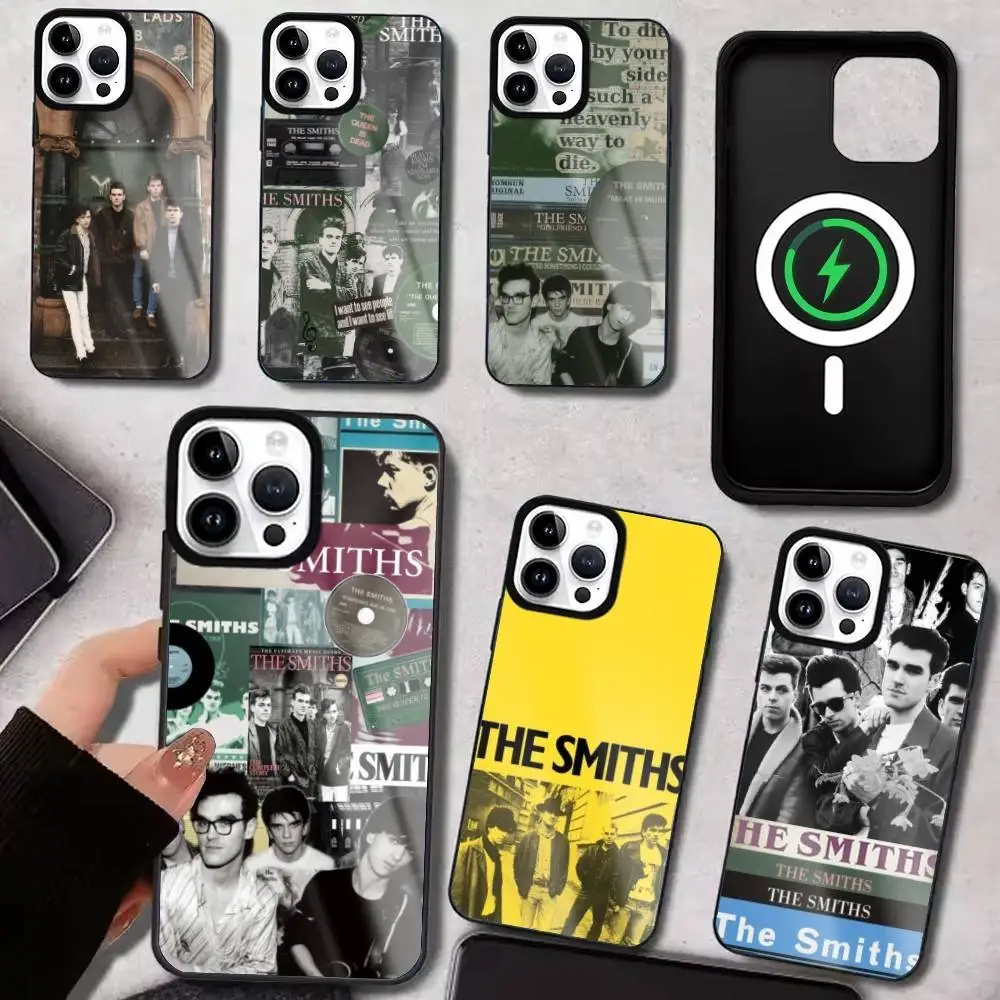 حافظة هاتف Quintessential The S-Smiths Band لهاتف iPhone17,16,15,14,13,12,11 Plus، Pro Max للشحن اللاسلكي Magsafe #1