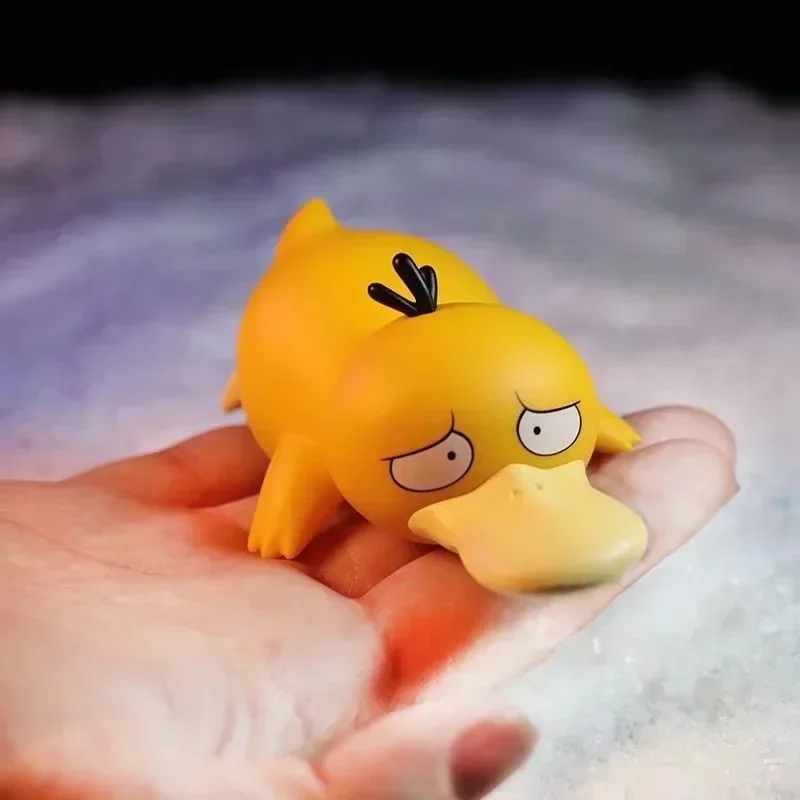 تمثال كرتوني قائم ، دمية أنيمي إبداعية ، Psyduck مثبت على السيارة ، علامة استفهام ، Psyduck