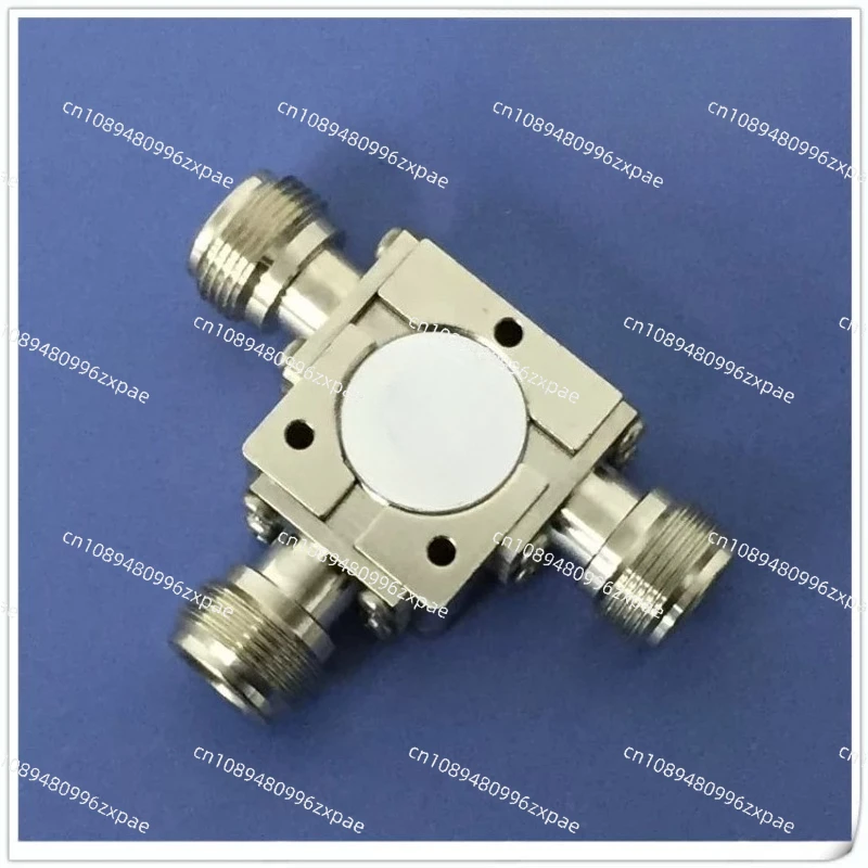 1500-1600MHz Coaxial Ferrite Microwave Communication RF Isolator