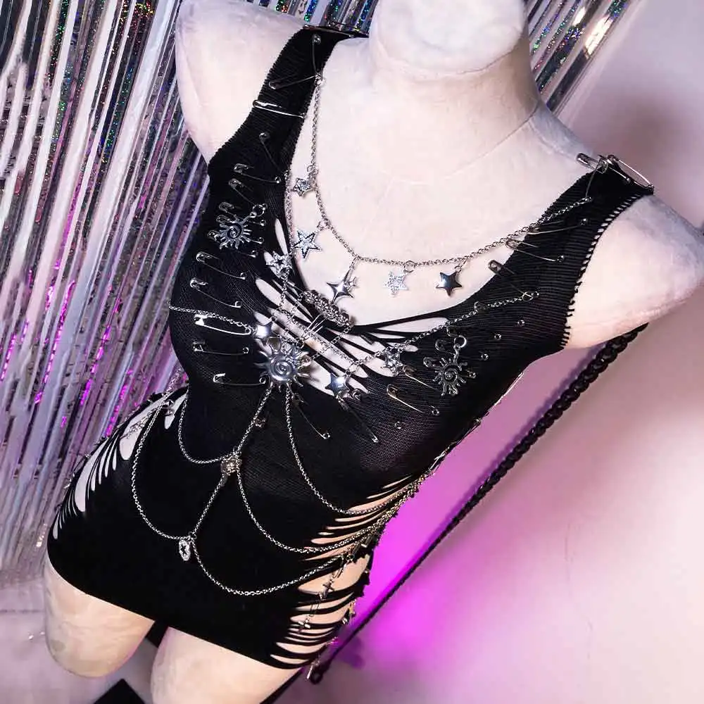 Adolescent fait à la main Eco Emo chaîne Kawaii années 90 Harajuku bricolage Grunge Pin Street Wear robe gothique Y2K hauts Goth Punk Rock crâne e-girls