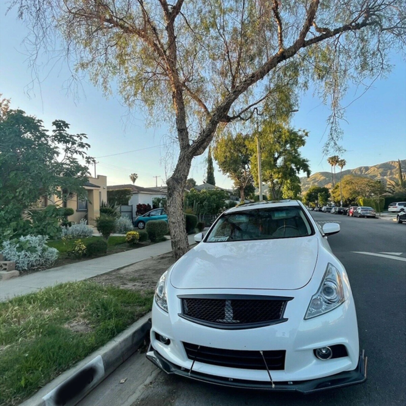 

Front Grille Grills Cover Upper Bumper Hood Radiator Mesh For Infiniti G25 G37 Sedan 4 Door 2010-2013 Racing Grill Grid Kit