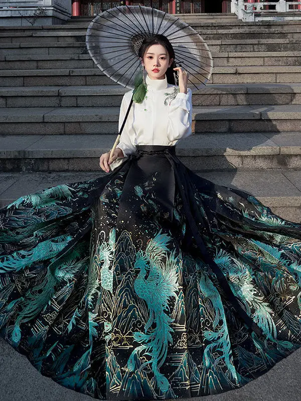 Chinese Style Ming Dynasty Hanfu Horse Face Skirt Ancient Style Clothes Classical Dance Dress