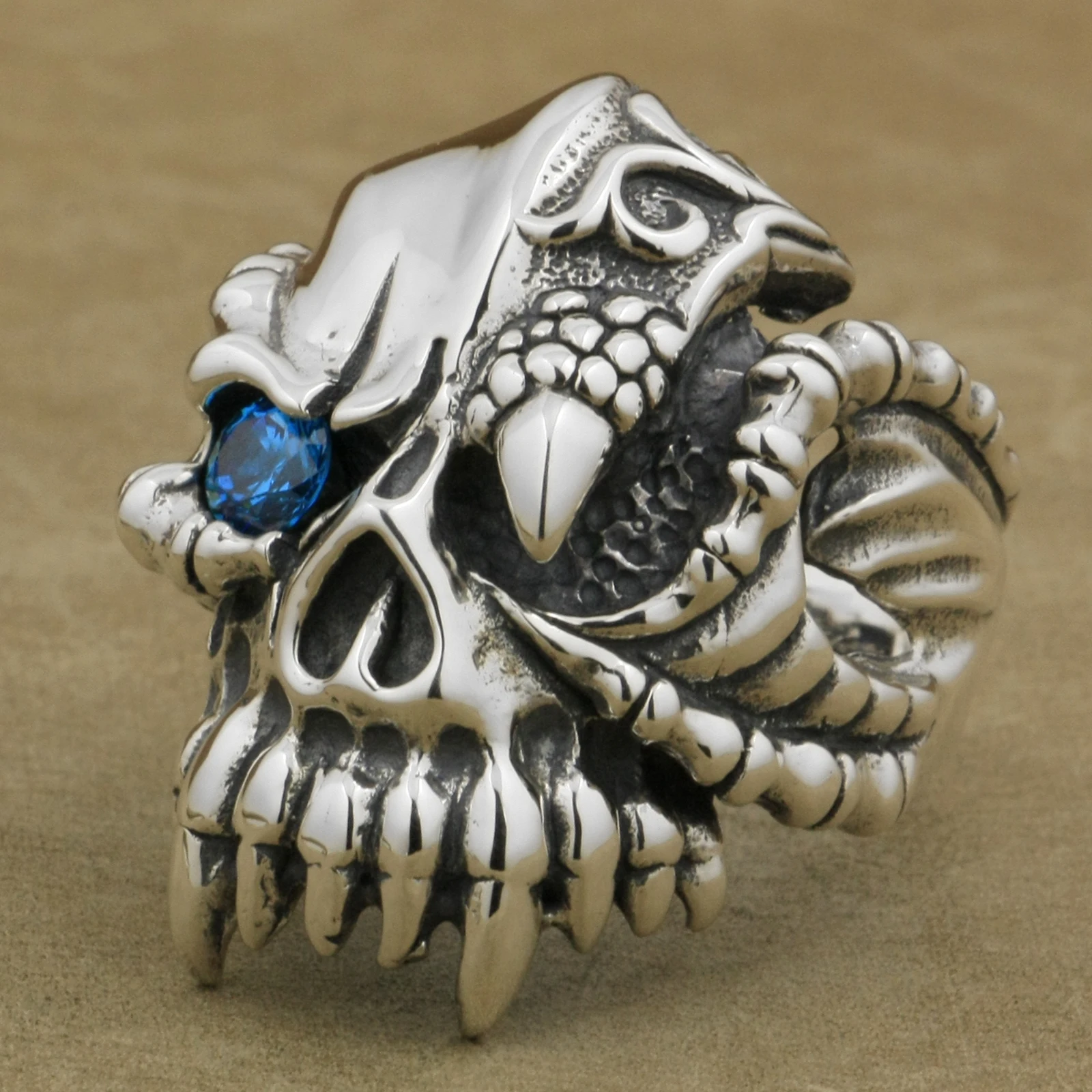 

Кольцо CZ Eyes из стерлингового серебра 925 пробы с когтями дракона в стиле панк 9M102, размер США 8 ~ 14