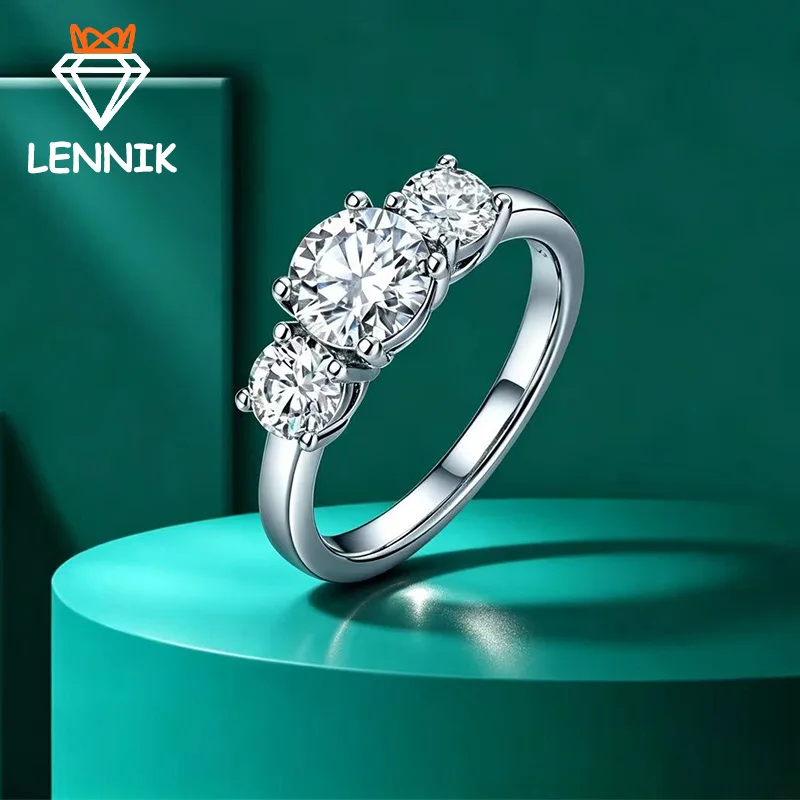 2-carat /4-carat moissanite ringunisexS925 sterling silver luxury jewelrycan be tested with a diamond tester a great gif for men