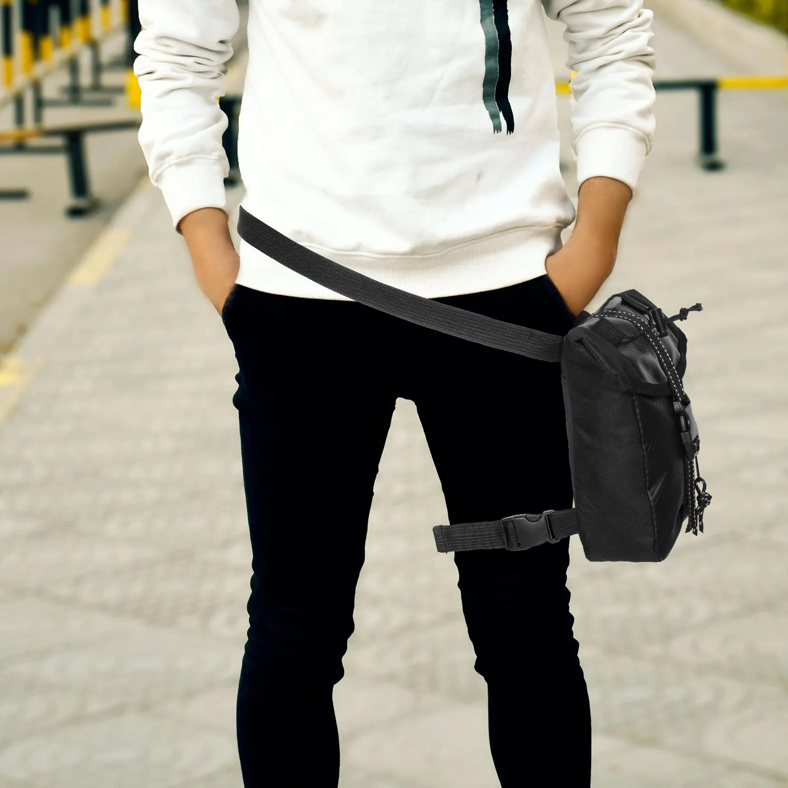 

Thigh Bag Motorcycle Waterproof Drop Leg Pouch with Adjustable Strap for Bicycle Riding Hiking Camping Outdoor Activities