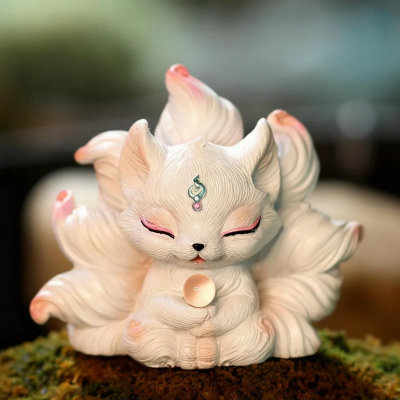 1 Piece Nine-Tailed Fox Desktop Ornament Car Decoration Cute Little Fox Figurine Car Interior Decoration New Home Decor