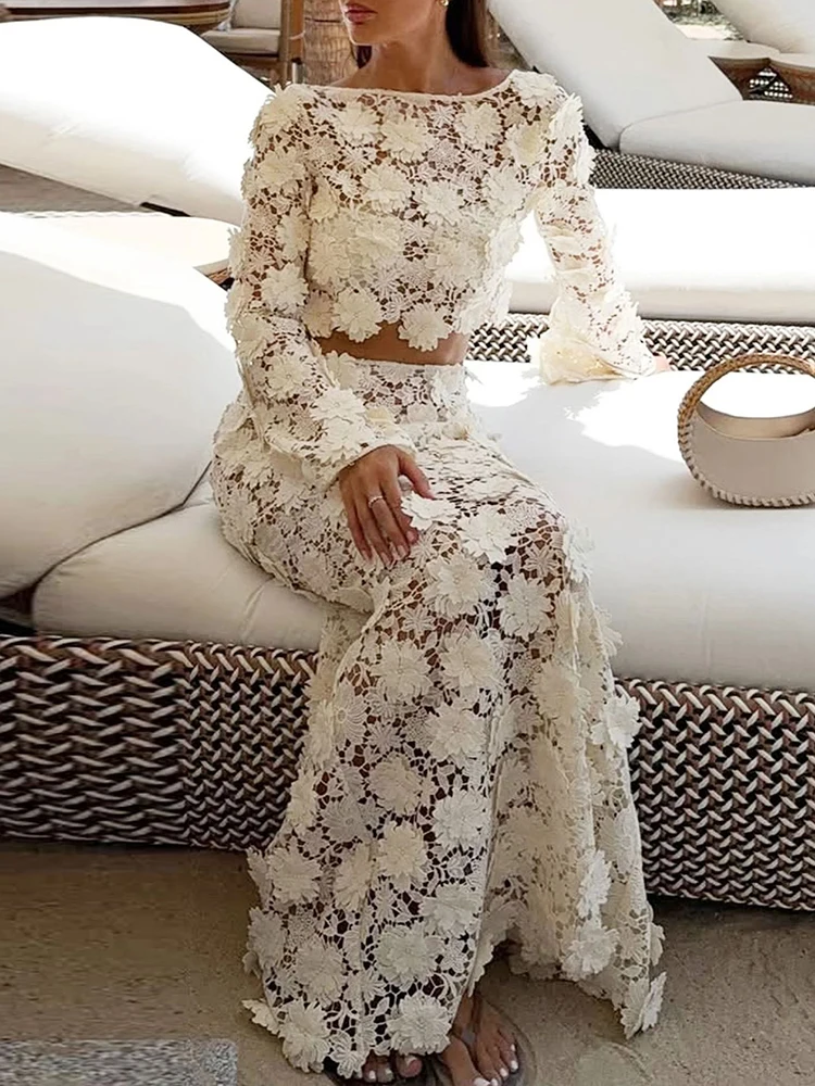 Leisure Women O-neck Long Sleeved Top and Skirt 2 Piece Set Fashion Hollow Lace Summer Suit Vacation Navel Slimming Beach Outfit view 4