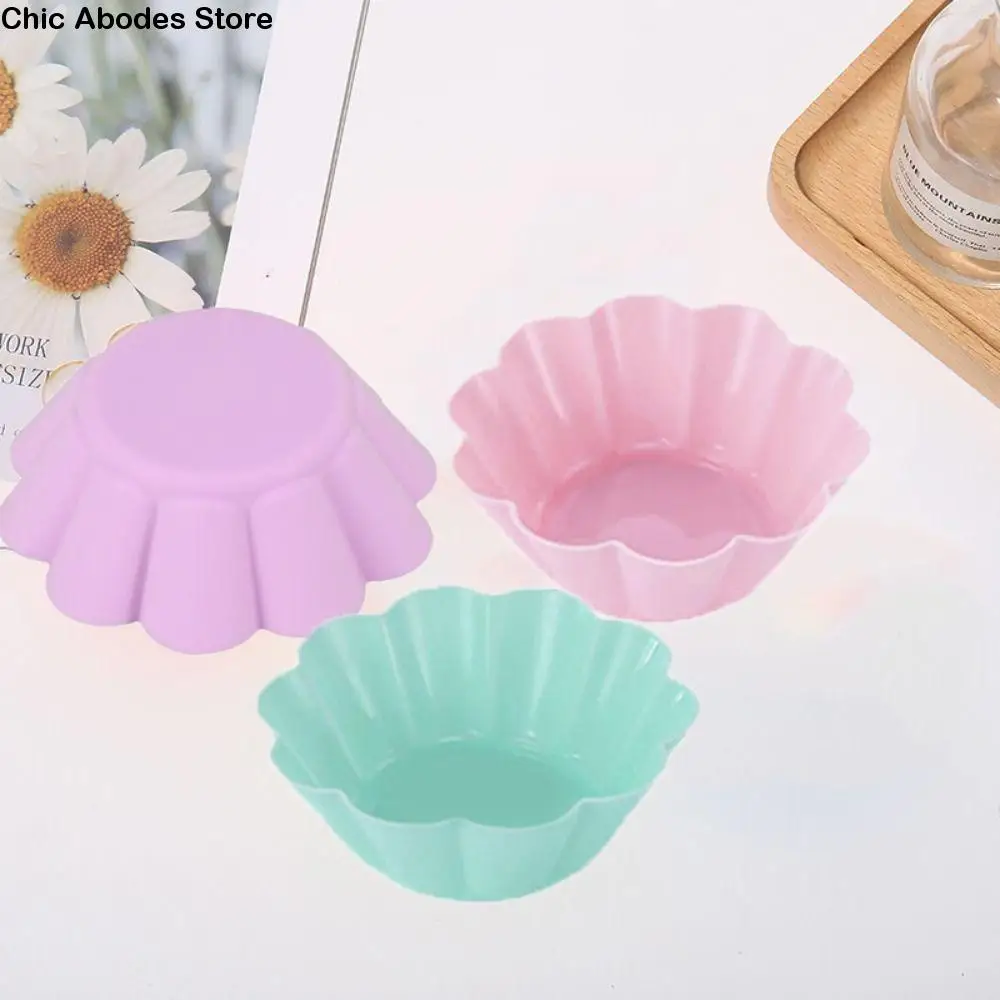 6pcs Silicone Petal Shape Muffin Cup Reusable Easy To Demold Muffin Cake Baking Molds DIY High Temperature Resistant