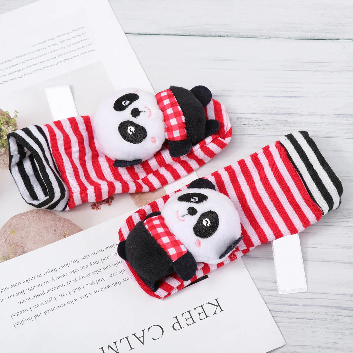 

1Pair Christmas Theme Kids Socks Stretchy Comfortable Lightweight Sweat-Wicking Casual Everyday Wear for School Play Toddler