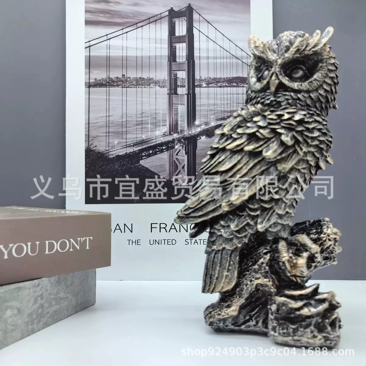 Owl Entryway Decoration- Resin Owl Statue, Lone Eagle Art, Creative Home ornament