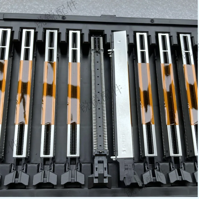 For Desktop Computer Motherboard PCIE5.0 Graphics Card Slot GEN5.0 SMD 164Pin Fish Tail Buckle Slot