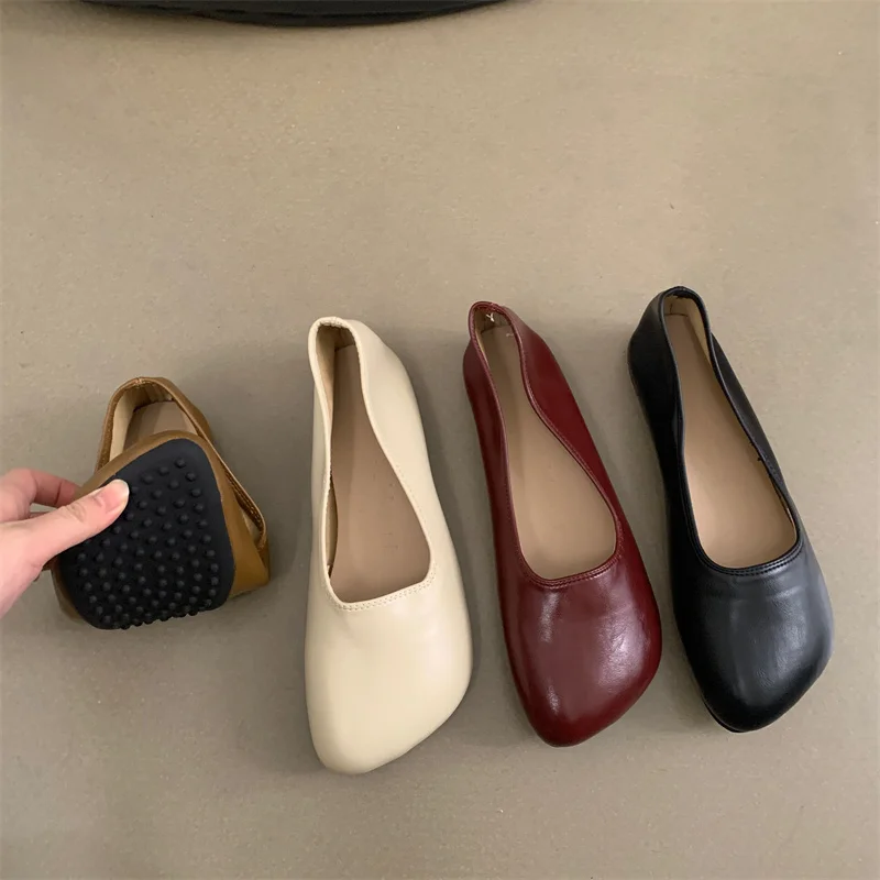 Bailamos الخريف النساء حذاء مسطح موضة جولة تو Ladie أحذية الباليه لينة كعب مسطح في الهواء الطلق أحذية ماري جين عادية