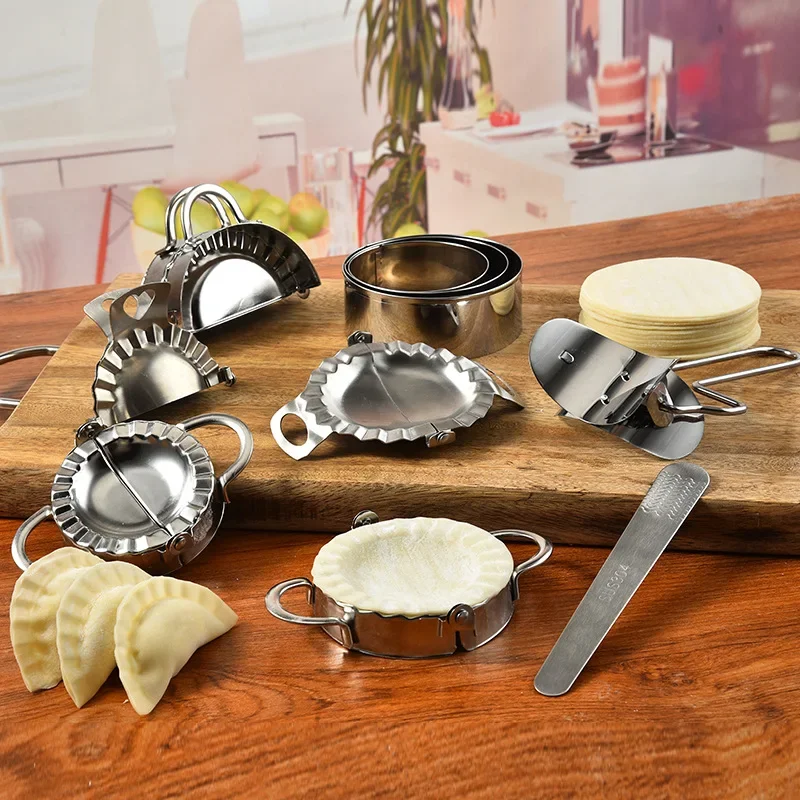 Stainless Steel Dumpling Maker Kitchen DIY Dumpling Mold and Dough Press Cutter Pie Ravioli Stuffing Press and Dumpling Peeler