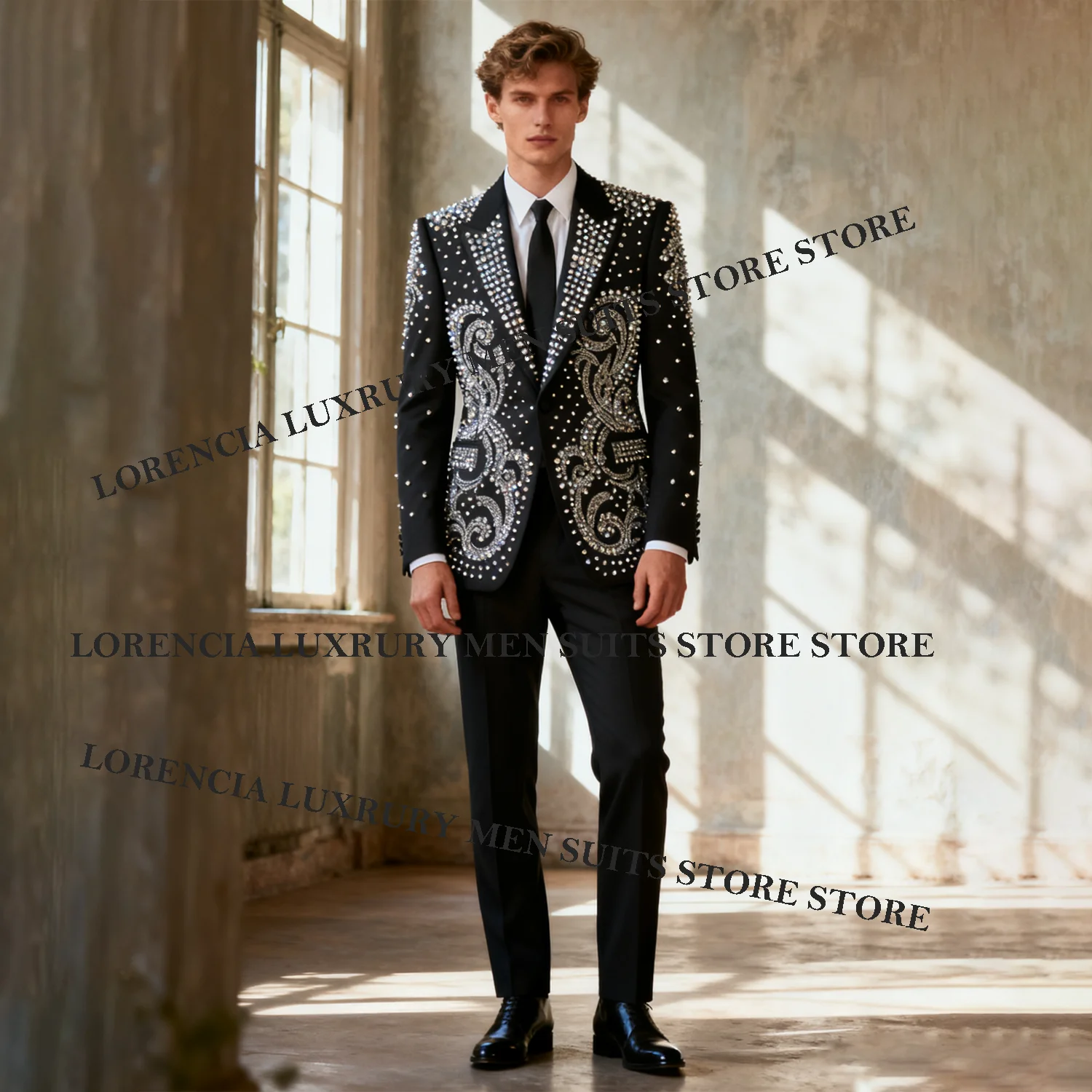 

Handsome Diamond Design Men Suits Peaked Lapel Customized Wedding Tuxedos Slim Fit Ropa hombre 3 Pieces Sets Groom Male Blazers