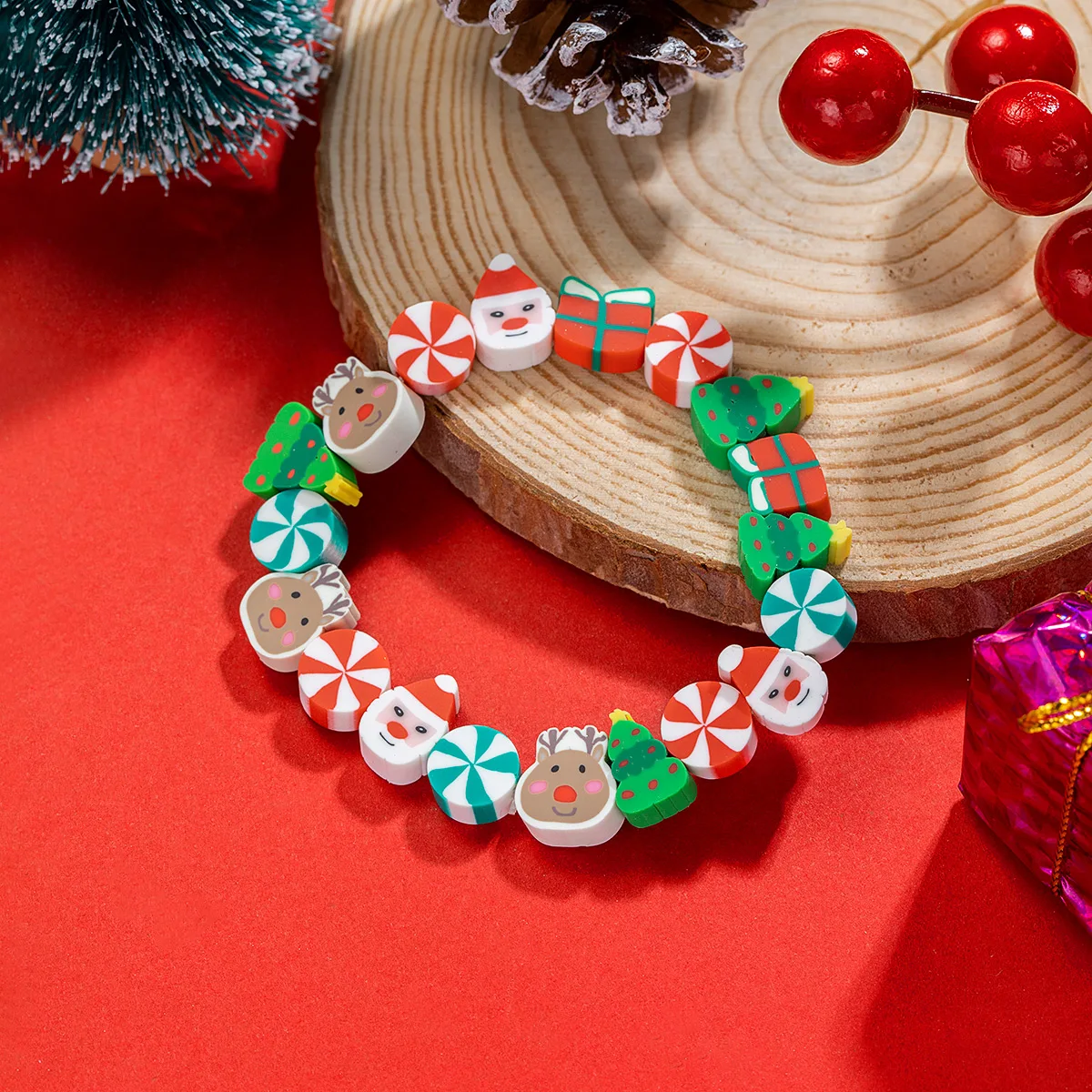 Fashion Santa Claus Reindeer Christmas Tree Bracelet Women's and Girls' Cute Versatile Hip Hop Classic Wrist Accessories Gift