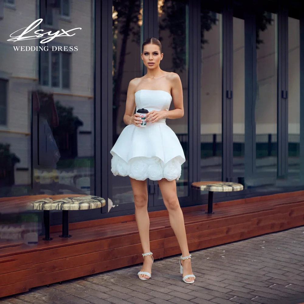 LSYX 2025 Trendy Strapless 3D Floral Tulle Layered Skirt Ruffled Hem Short Wedding Dress Fitted Waist Lace-Up Back Bridal Gowns