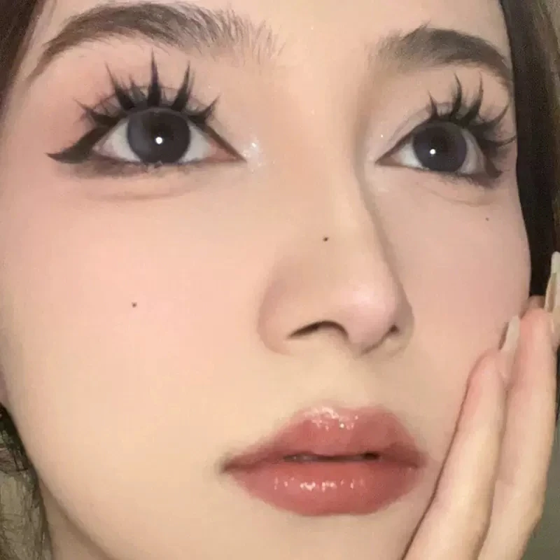 Thiên Nhiên Mới Lông Mi Giả Phân Đoạn Lớn Kẻ Mắt Cos Quỷ Nhỏ Dày Manga Lông Mi Nối Dài Dụng Cụ Trang Điểm