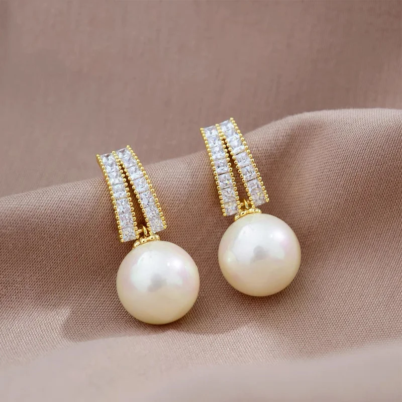 Korean Exquisite Rhinestone Pearl Earrings for Women Design Sense Flower Drop Earring Girls Party Wedding Jewelry Accessories