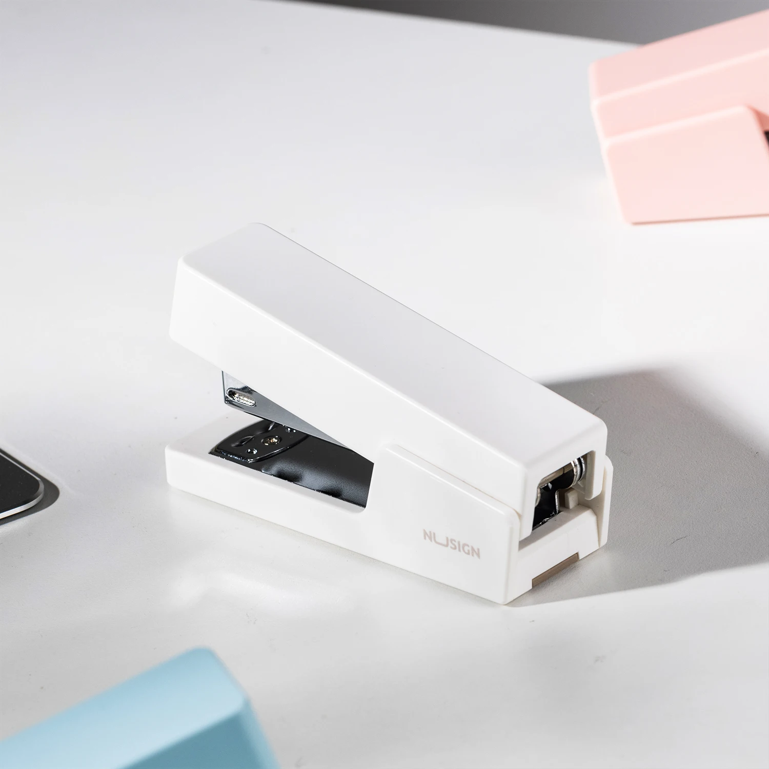 Deli Mini Stapler Set. 1 Stapler 20 Sheets Capacity, 3 Color Options with Anti-Slip TPE Base for Office and School Use