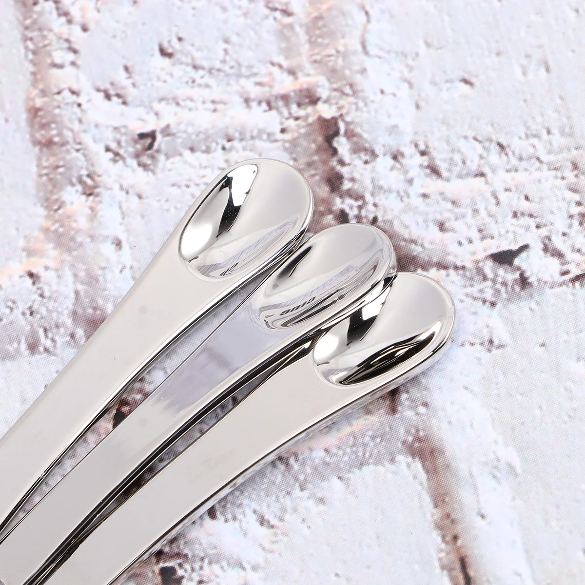 

5Pcs Mini Makeup Spoon Compact Metal Spatula for Facial Lotion Cream Mask Mixing Use Mini Makeup Spoon