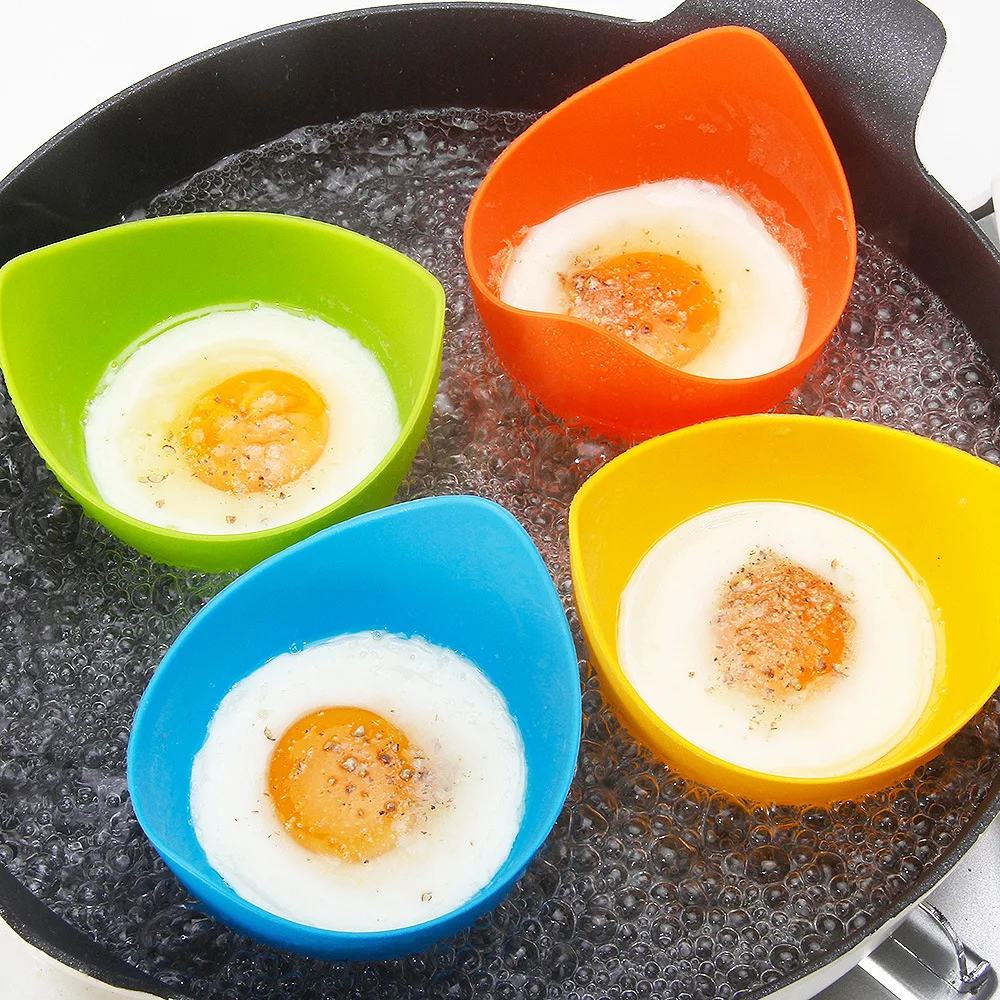 Silicone Egg Poacher Cups Nonstick Egg Poaching Cups Poached Egg Cooker for Stove Top Microwave BPA Free with Extra Oil Brush