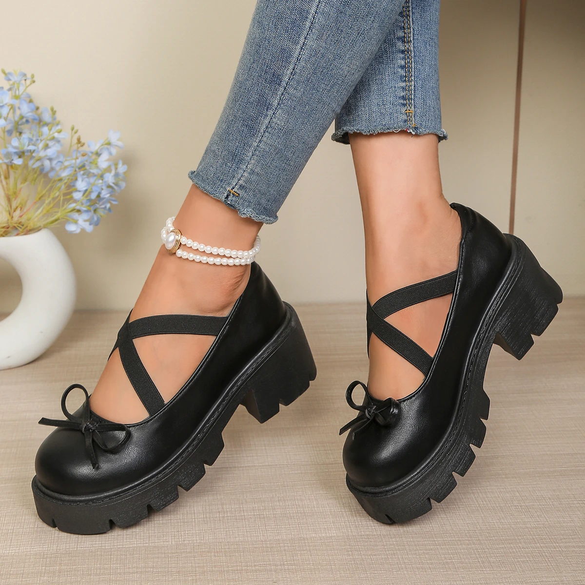 Women's Cross Strap Design Platform Shoes Spring Autumn Round Bow Decorative Non-slip Wear-resistant High-heeled Mary Jane Shoes view 4