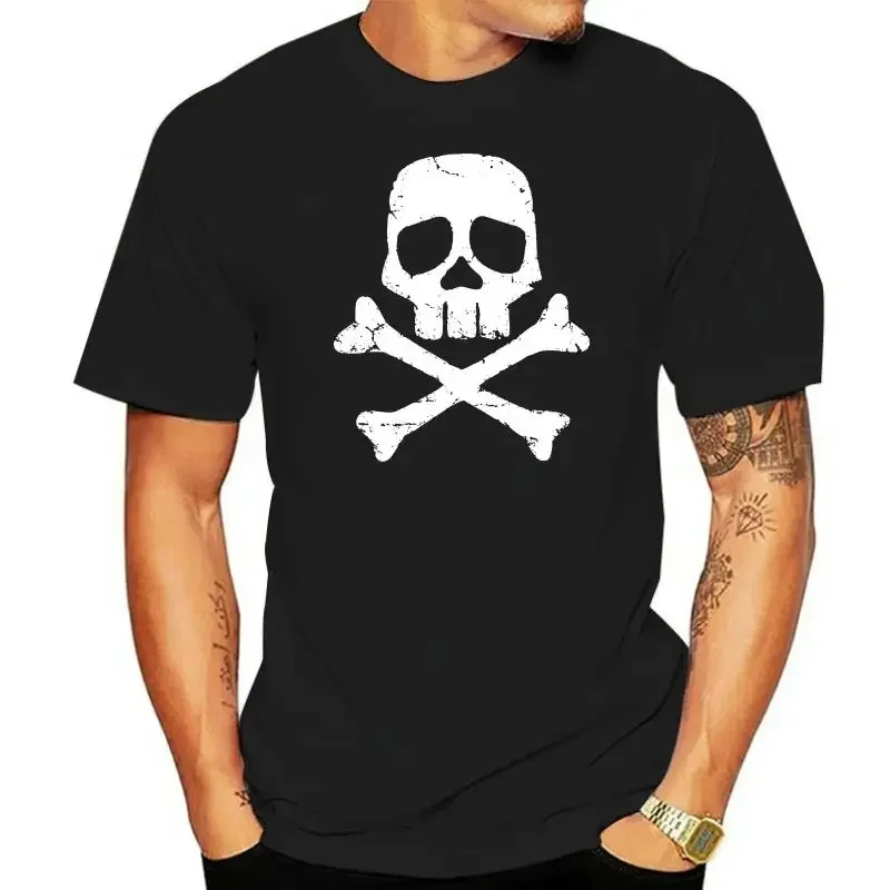 

Skull And Cross Bones Men Short Sleeve 2024 Newest Space Captain Harlock graphic t shirts harajuku Round Neck funny men t shirts