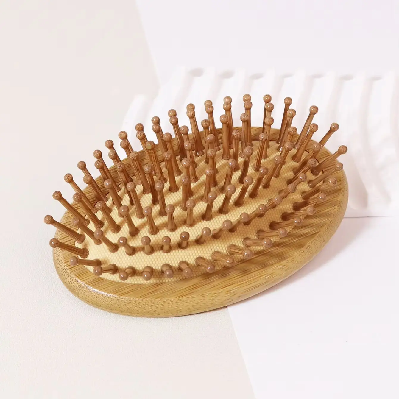 1pc Bamboo Brush Anti-Static Air Cushion Hair Loss Massage Hair Brush Hair Care Healthy Bamboo Comb, Special for Real Hair Wigs