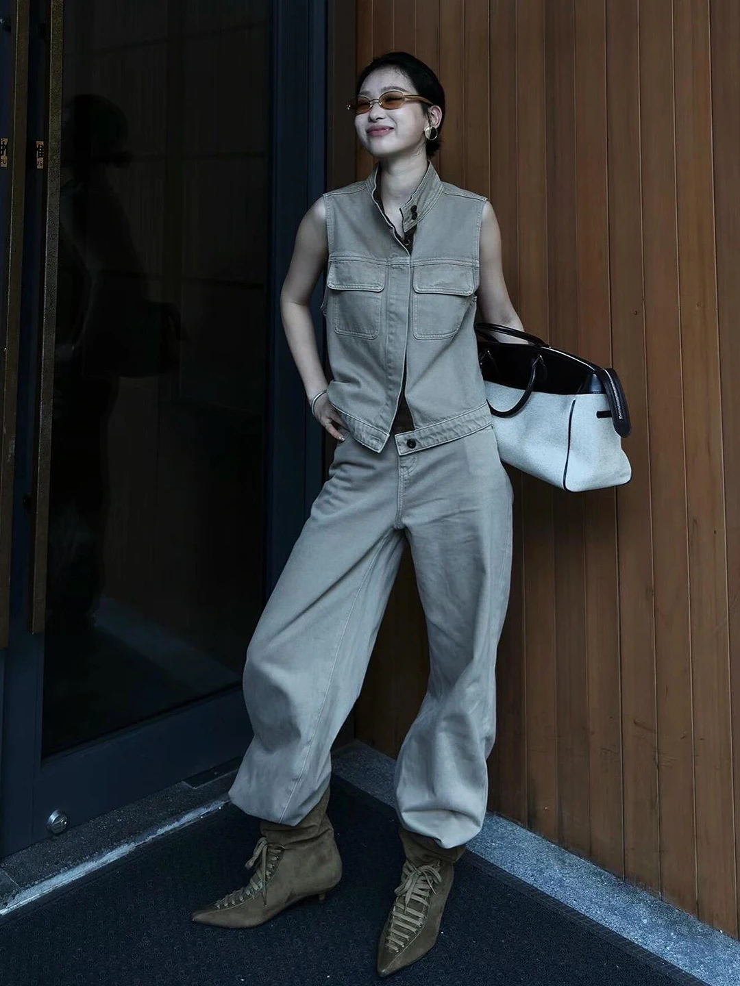 High-End Workwear Vest Set Women's Autumn 2026 Smart Layering Outerwear Wide Leg Pants Two-Piece Set Classic Preppy Style