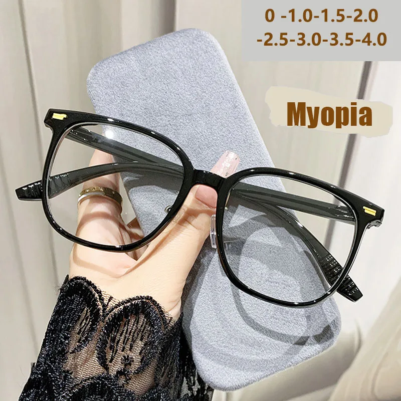 Modische und vielseitige ultraleichte Blaulichtbrille, hochwertige weibliche Persönlichkeitsbrille 6017