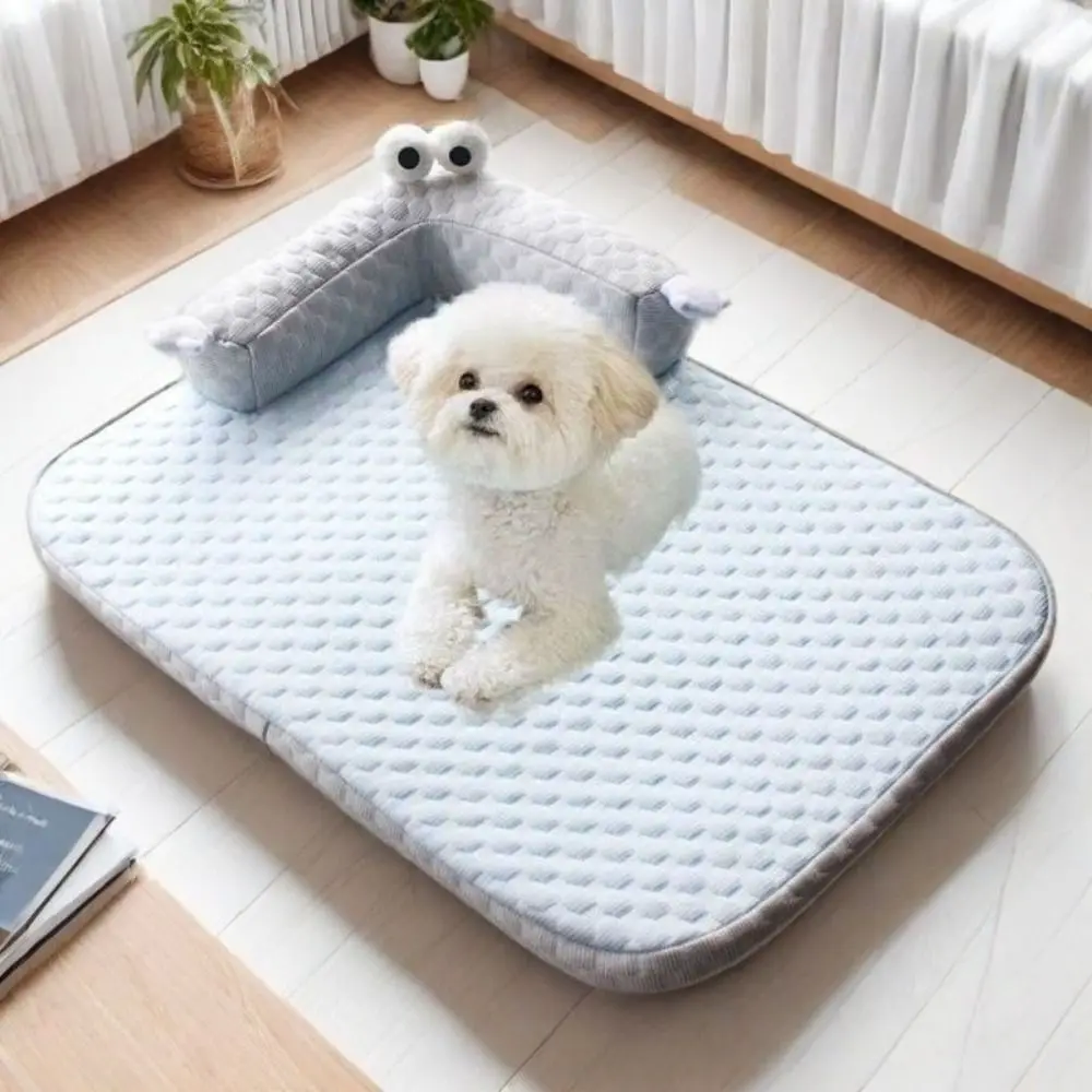 Breathable Cooling Pet Sleep Mats Soft Smooth Removable Dog Beds Comfortable Anti-slip Pet Cooling Mat for Small and Medium Pets