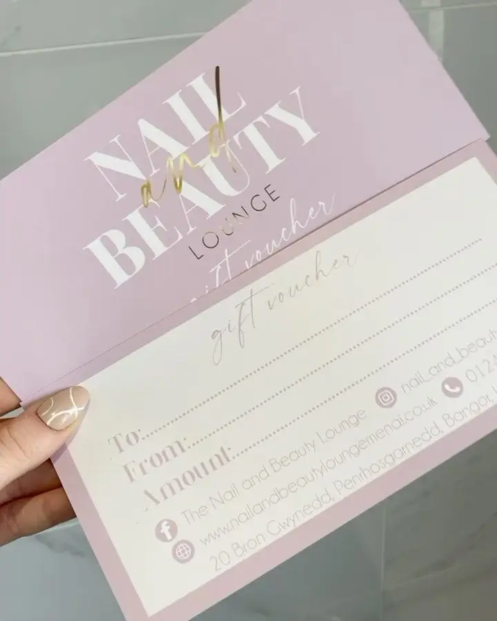 Benutzer definierte Marken geschenk gutscheine für Schönheits unternehmen Ausbildung Akademien Nägel Wimpern Friseursalons Ästhetik mit Logo danke