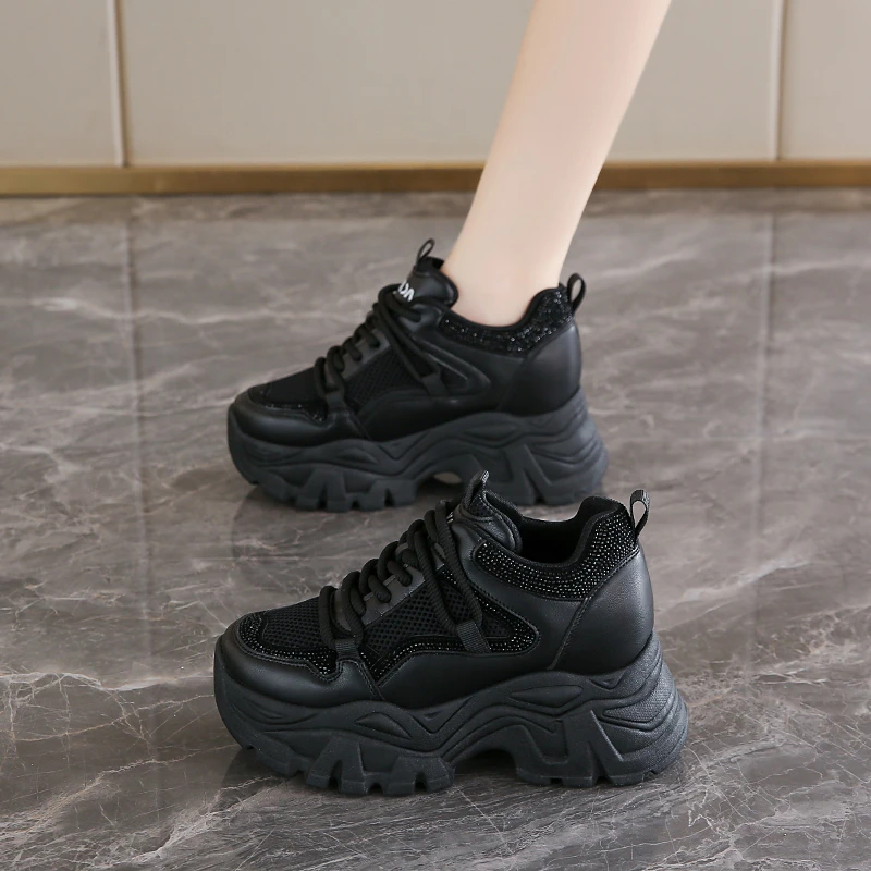 

Новинка весны 2024, туфли для папы, маленькие одинарные туфли на толстой подошве, модные женские туфли на увеличенной высоте с ромбовидным наклонным каблуком