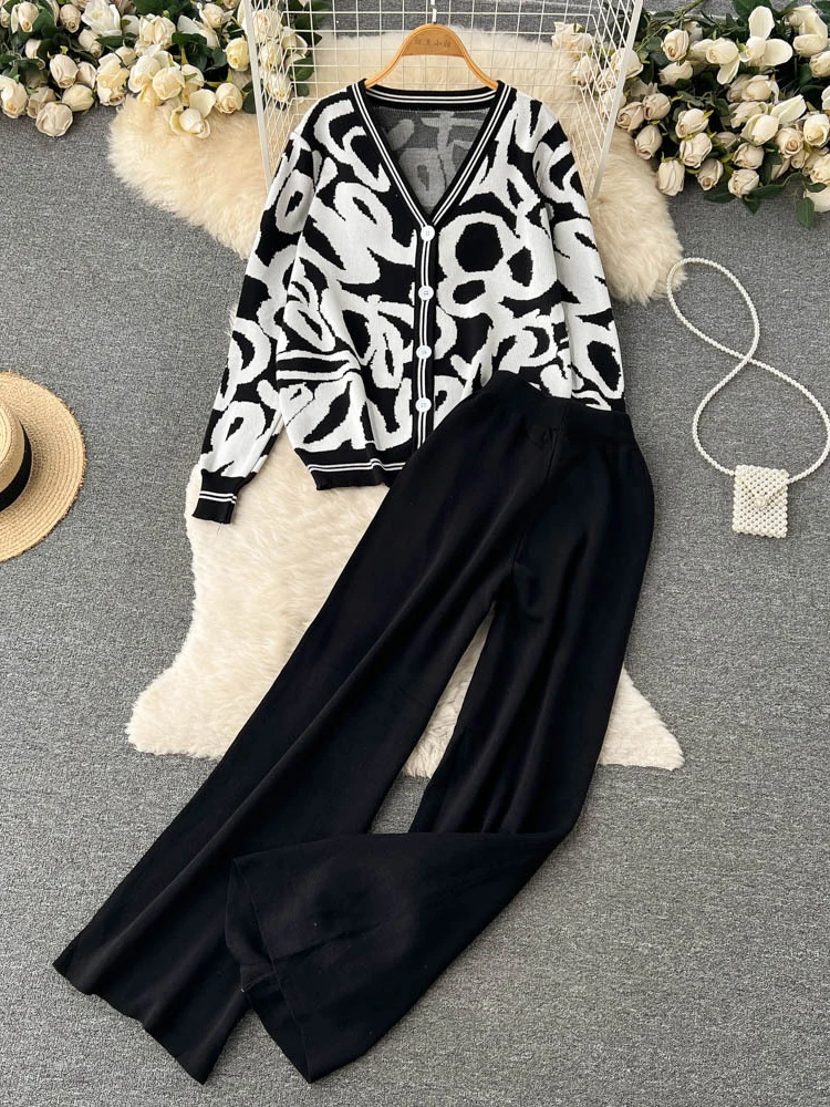 Knitted Two Piece Set Women Autumn Winter Printed Long Sleeve Cardigan Jacket High Waisted Straight Leg Long Pants Tracksuits