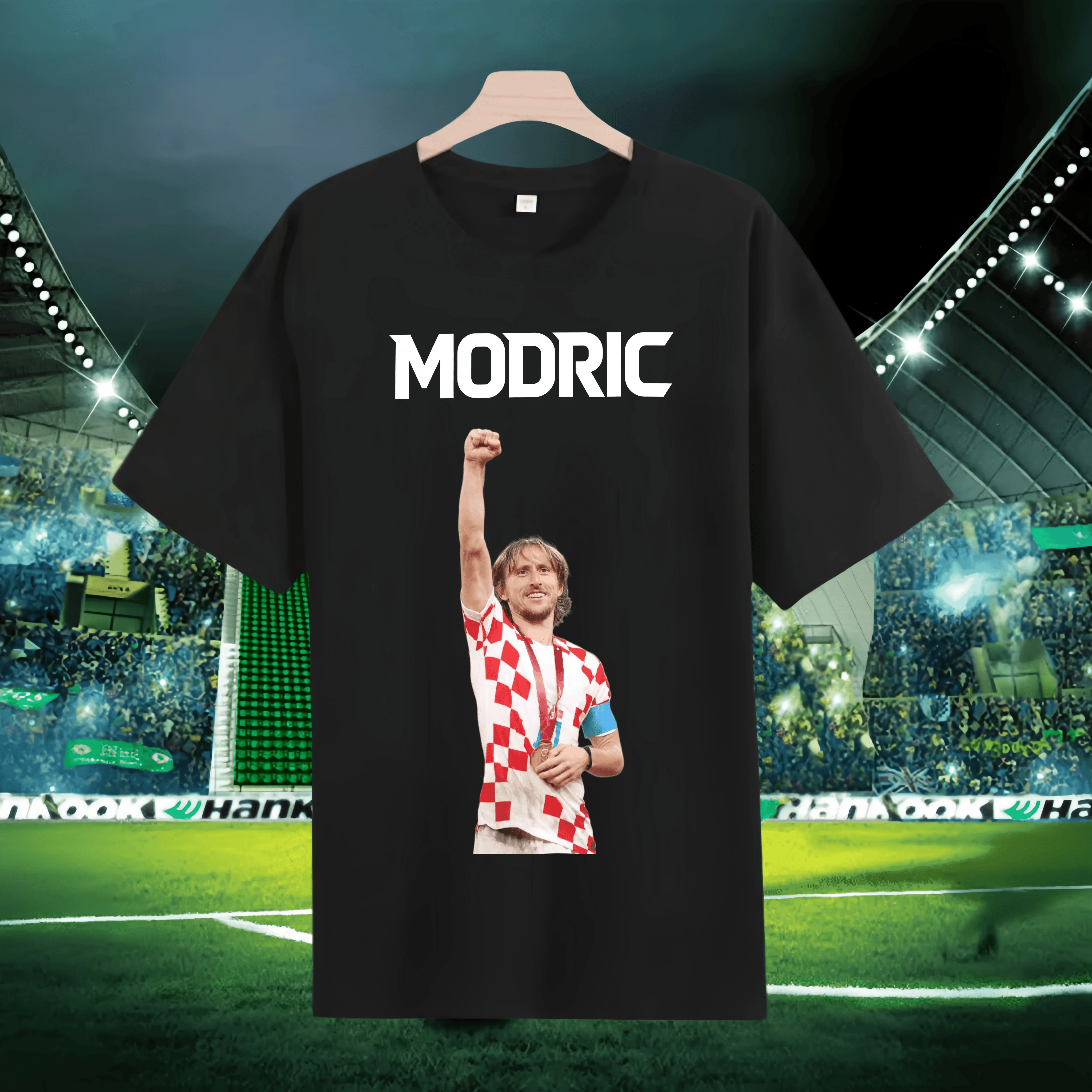 New Hot Modrić Commemorative T-shirt Retro Fashion Printed Men's Top Family and Child Wear Black and White Kids Clothes