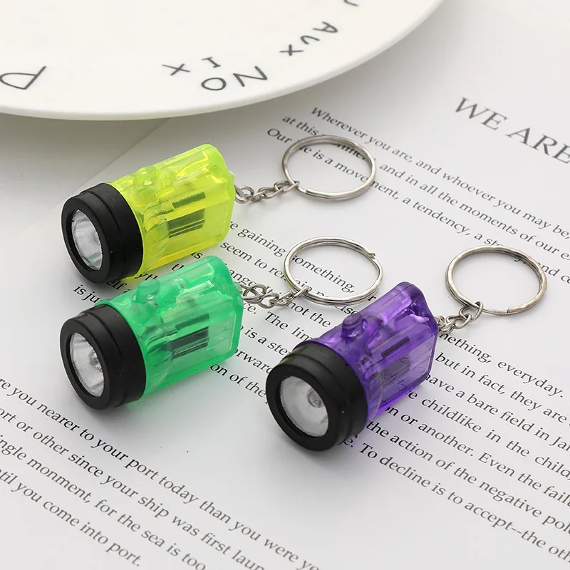Portable LED Keychain Flashlight Mini Flashlights Pocket Torch Key Ring Pendant Small Emergency Flashlight Keychain Pendant