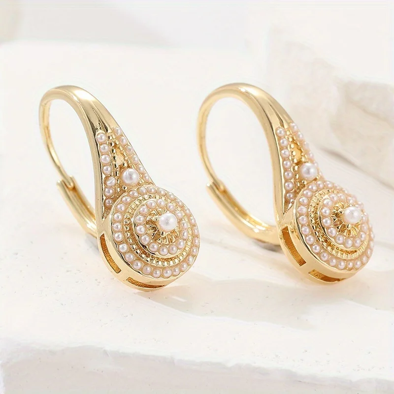 Elegant Inlaid Simulated Pearl Gold Color Drop Earring Women Fashion Retro Anniversary Celebration Jewelry Party Accessory Gift