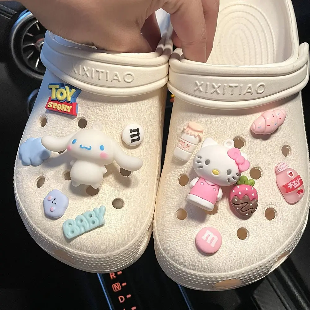 

Sanrio Cute Anime Hello Kitty Cinnamoroll Shoe Accessories Cute Simple 3D Soft Plastic Cartoon Birthday Gift Sandal Decoration