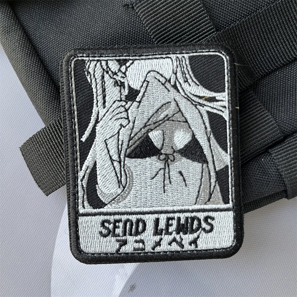 Senden Sie den Inhalt Sexy Beauty bestickte Haken- und Schlaufenaufnäher, taktisches Moralabzeichen, Militärarmband, Kleidung, Rucksack-Aufkleber