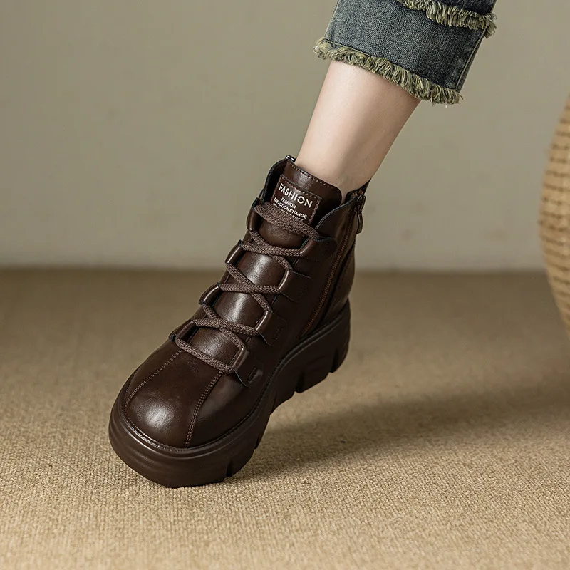 

Women's Boots 2026 Autumn/Winter New Collection with Velvet Thick Bottom Short Boots Retro Versatile High Top Shoes
