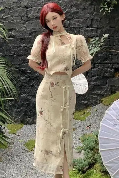 

​​Contemporary Qipao Coordinates Sheer Mesh High Waist Contoured Knotted Closure Heritage Set​​