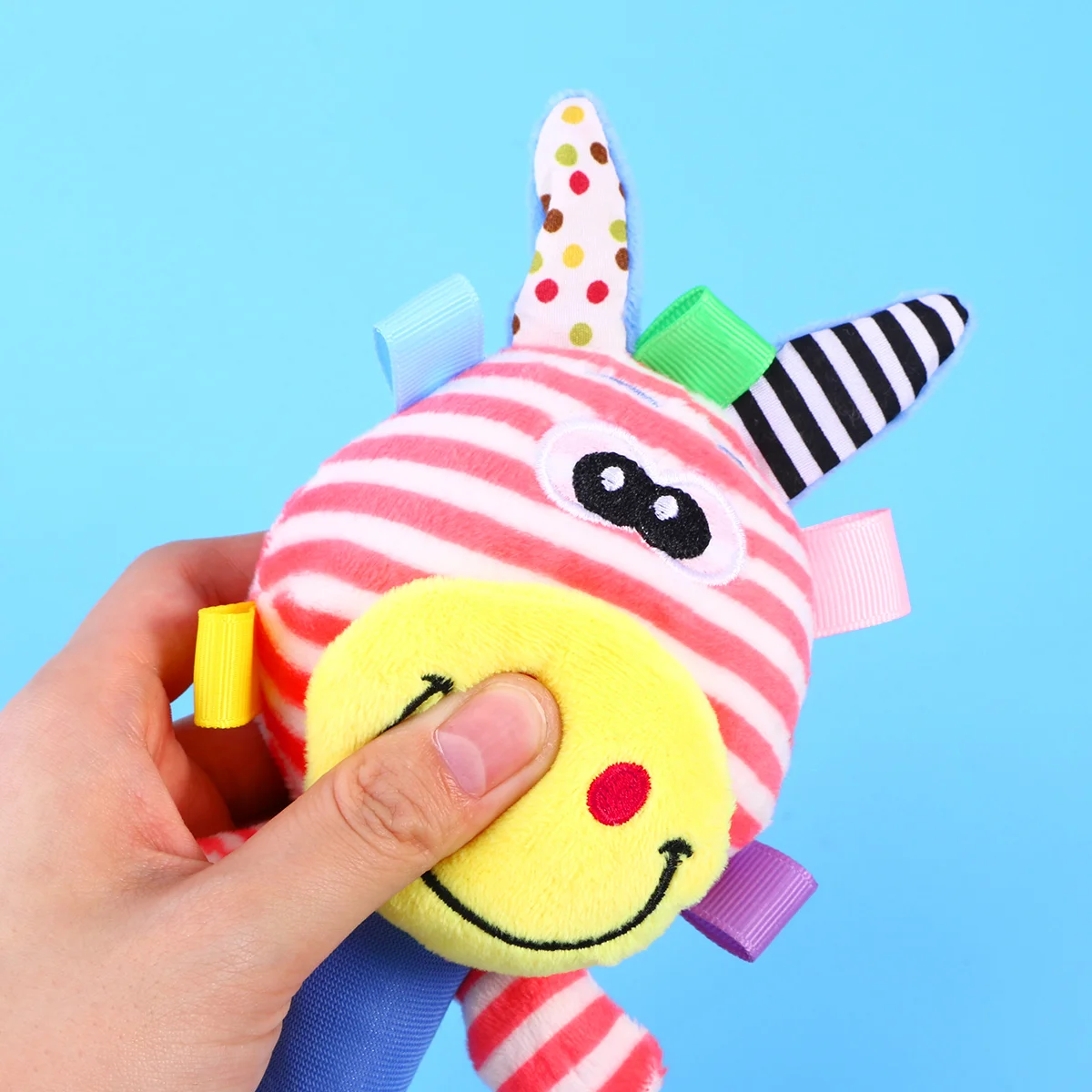 Grabbing Newborn Baby Toys for Kids Boys Plush Babies Handheld Bell Early Education