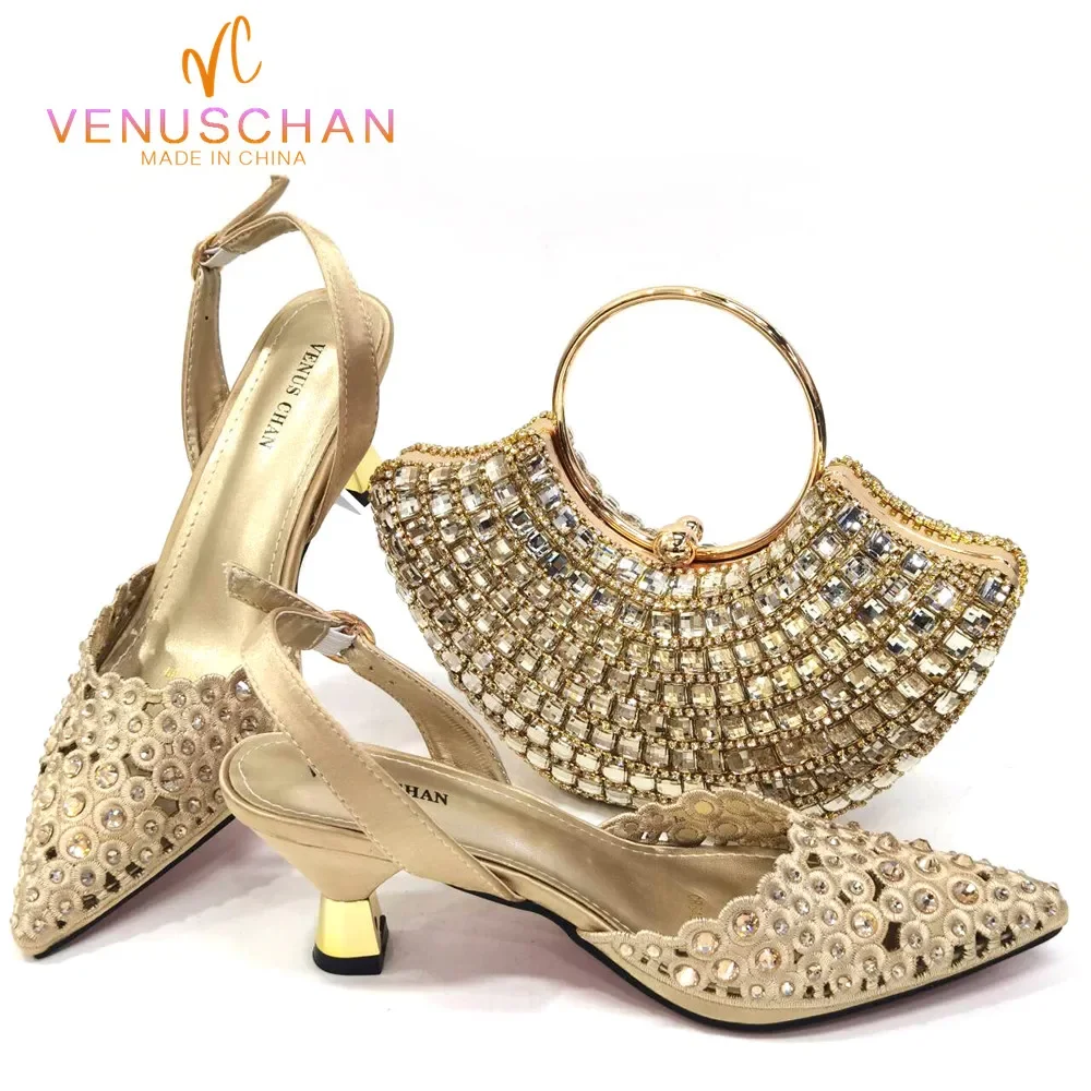 

Venus Chan 2024 Latest High Heel Gold Color Atmospheric Luxury Pattern With Rhinestones Party Ladies Shoes And Bag Set