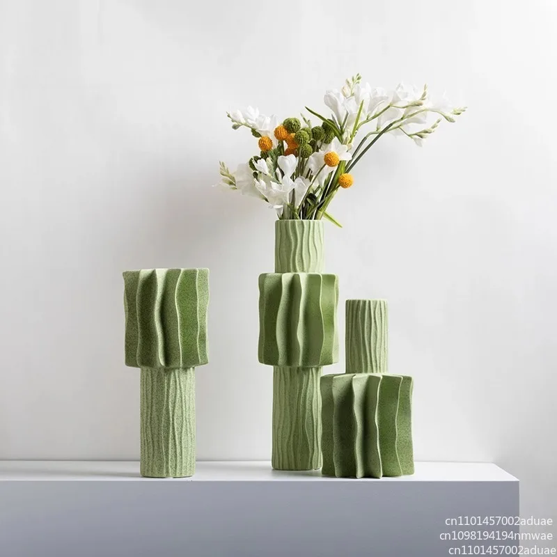 

Современная простая керамическая ваза, орнамент, посуда для зеленых цветов, мягкое украшение для дома, ювелирные изделия, образец комнаты, креативные украшения