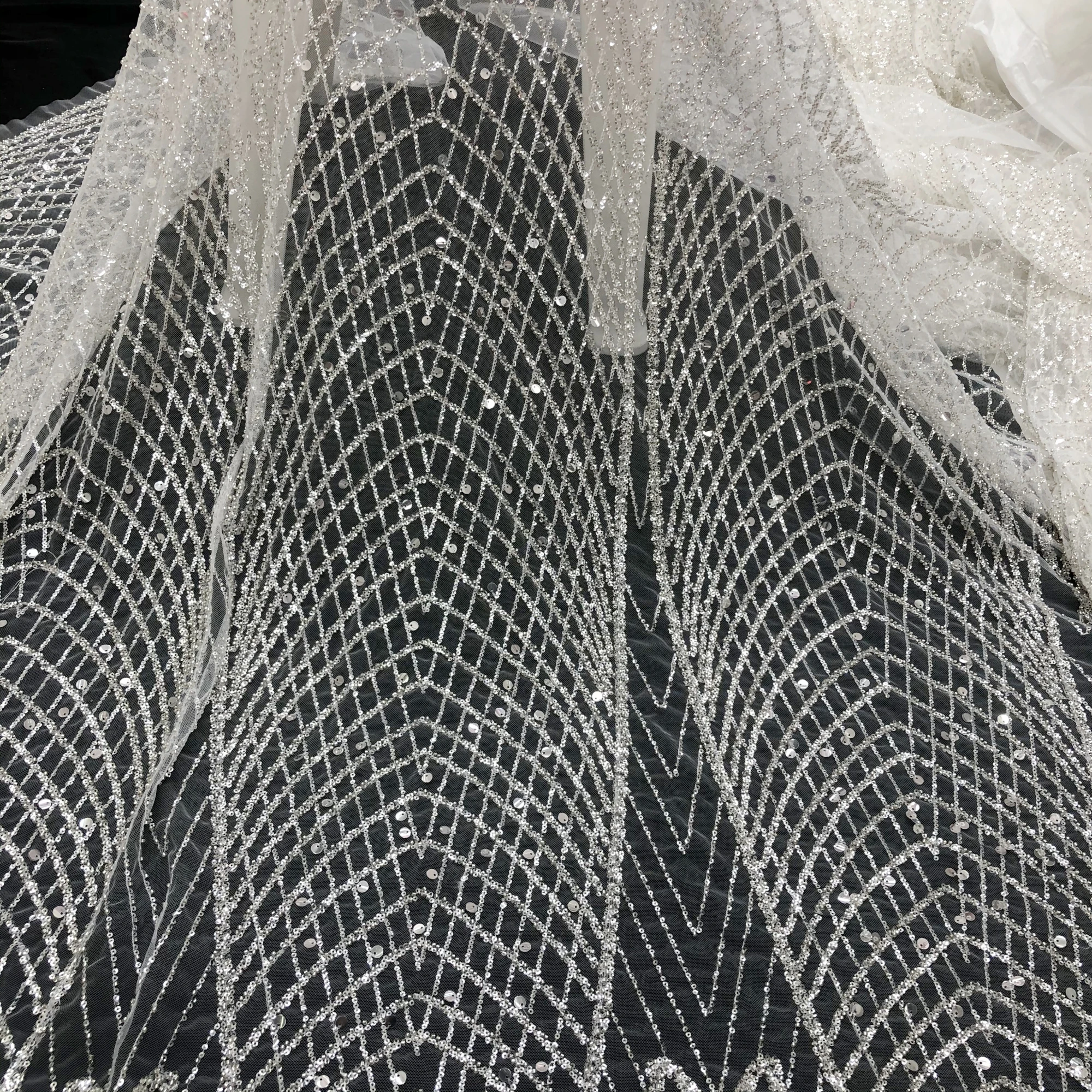 Simple Pattern High Quality Silver Sequin Beads Embroidery Wedding Evening Dress Lace Fabric