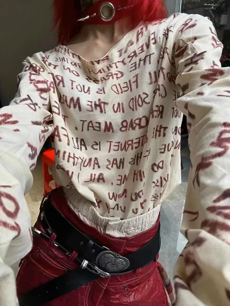 

Ретро-футболка в стиле Y2K для девушек, модная уличная одежда, женская свободная футболка с длинным рукавом и принтом, в стиле апокалиптического панка.