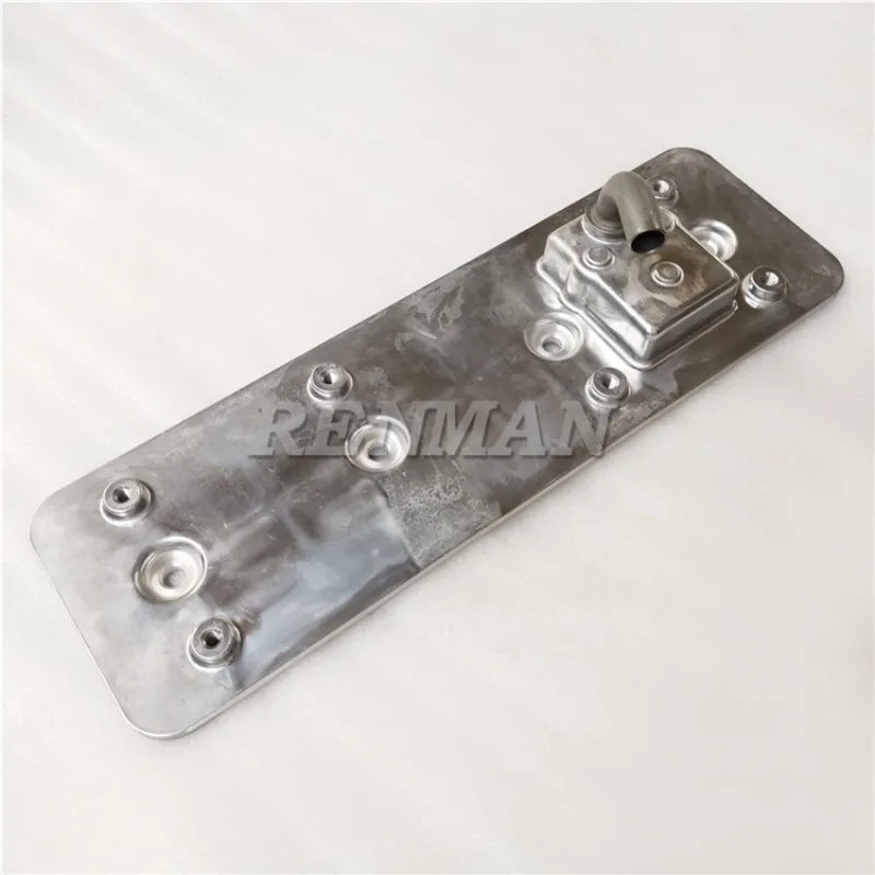 Applicable to Cummins ISBE push rod chamber cover 5317884 4063233 construction machinery excavator push rod chamber side cover